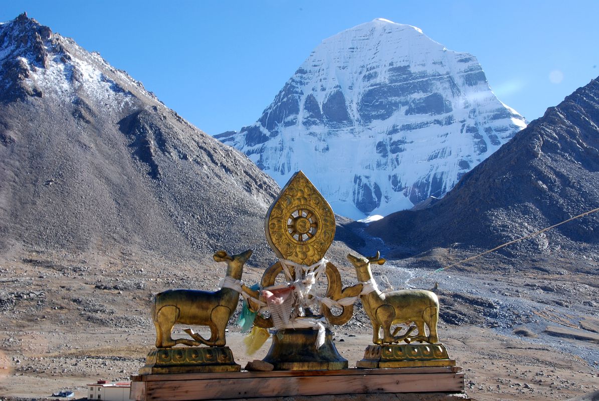 0Dharma%20Wheel%20From%20The%20Roof%20Of%20Dirapuk%20Gompa%20On%20Mount%20Kailash%20Outer%20Kora.jpg