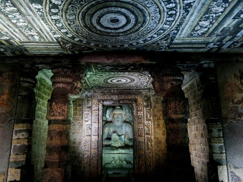 467348225Ajanta_Cave2_Main.jpg